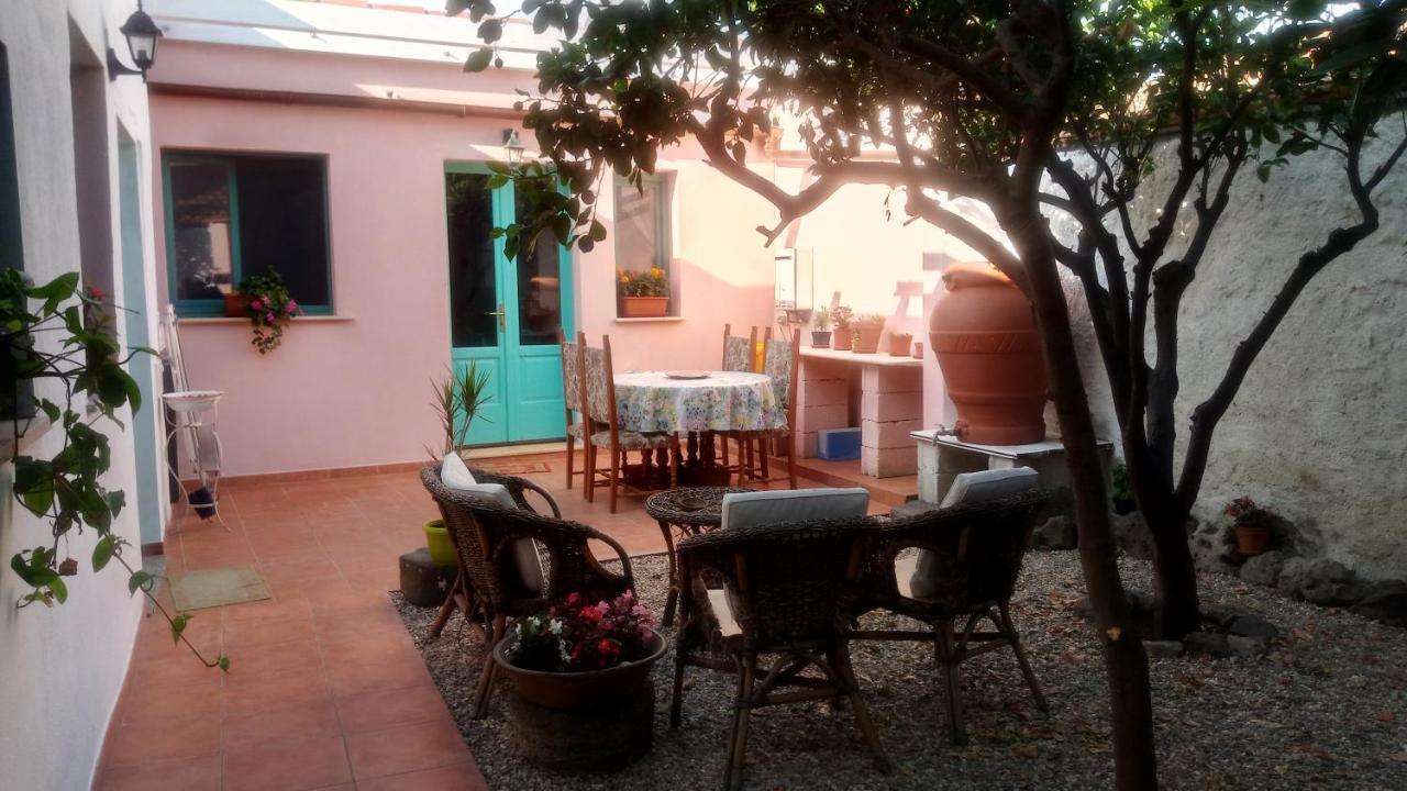 Sardinia Eco Vegan House Bed & Breakfast Zeddiani Екстериор снимка